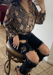 SNAKE PRINT Long Sleeve Blouse